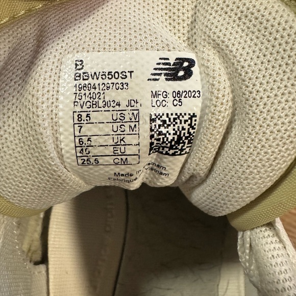 New Balance Women's 550 Sea Salt Tobacco - Picture 13 of 13